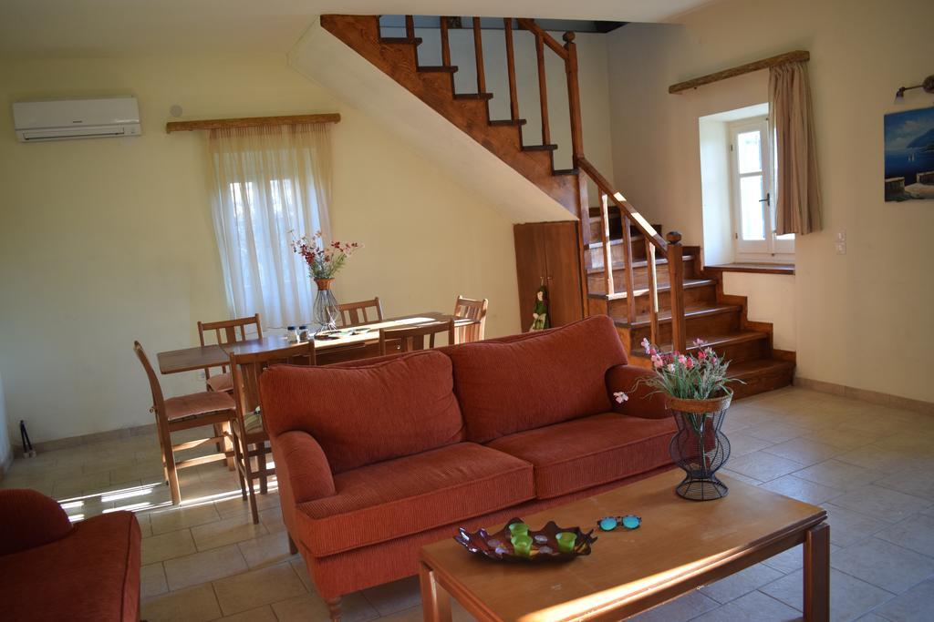 Olive Villas Anapaftiria Экстерьер фото